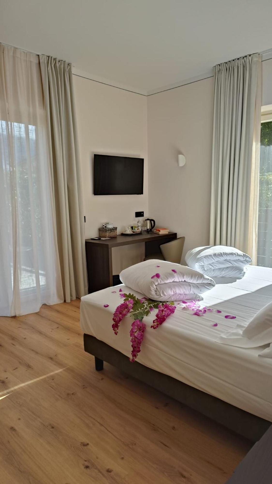 Hotel Villa Cuserina Cannobio Kültér fotó